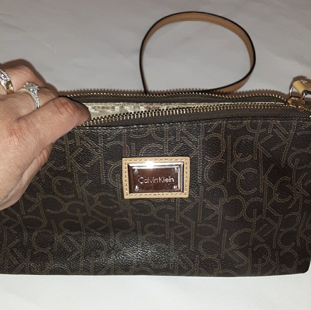 Purse - Picture 2 of 4